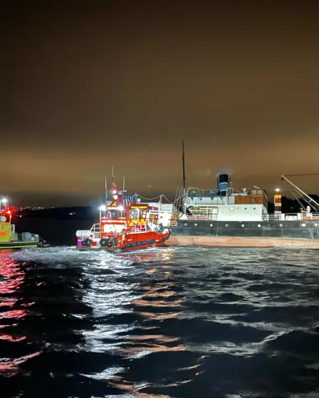 Tous les passagers évacués du navire vétéran comme soutien au sol dans le fjord d'Oslo - 1