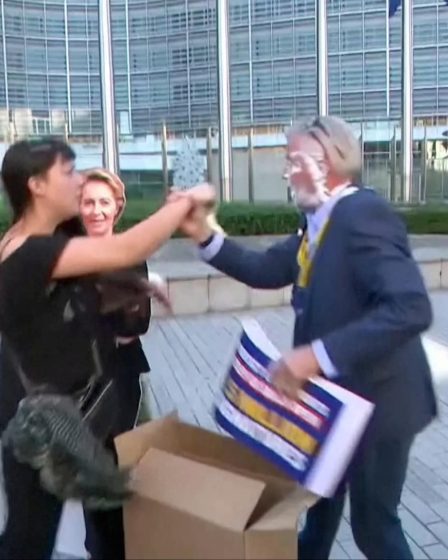 Ici, le patron de Ryanair est attaqué - E24 5 Ici, le patron de Ryanair est attaqué - E24 - 4