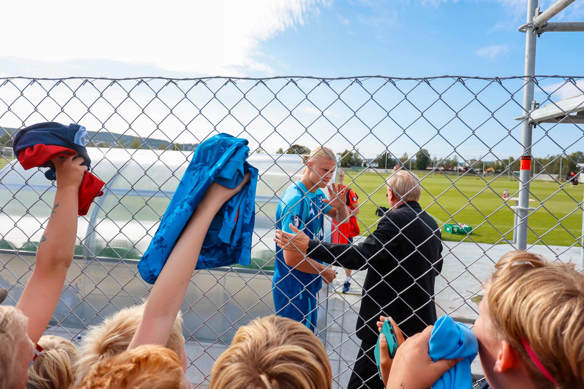 Le chef de la sécurité de la NFF répond à propos des photos de Haaland : - Doit respecter les règles - 3