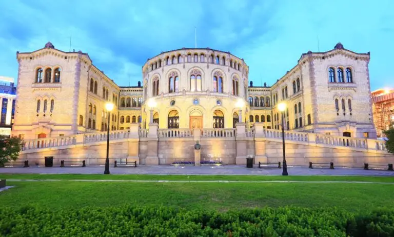 Bâtiment du parlement norvégien à Oslo, Norvège