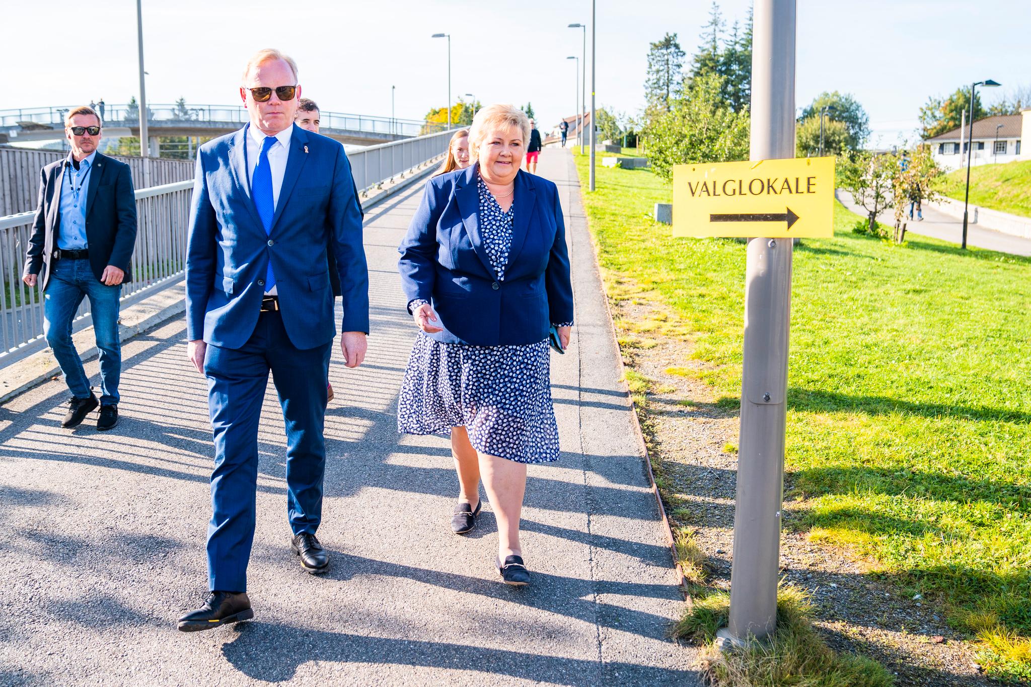 Demandera au mari de publier un aperçu des transactions sur actions 4 Demandera au mari de publier un aperçu des transactions sur actions - 3