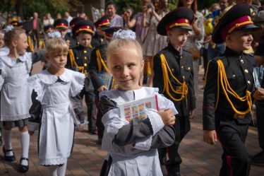 Près de la moitié des enfants réfugiés ukrainiens ne vont pas à l’école - 18