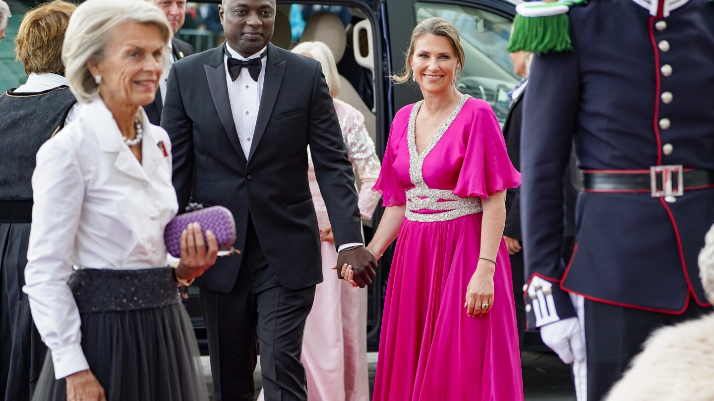 Une princesse norvégienne va épouser un chaman américain autoproclamé 4 Une princesse norvégienne va épouser un chaman américain autoproclamé - 3