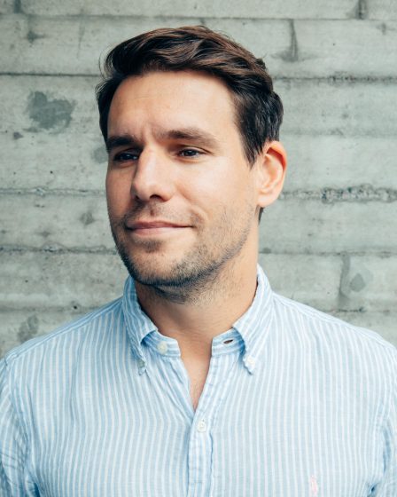 Le dessus Frp qui ne doit pas être sur le dessus Frp 29 Le dessus Frp qui ne doit pas être sur le dessus Frp - 28