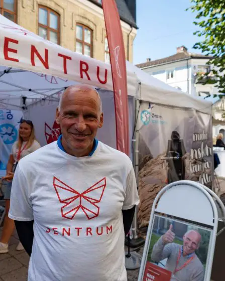 Le Parti du Centre devrait bien réfléchir aux personnes avec lesquelles il joue - 50