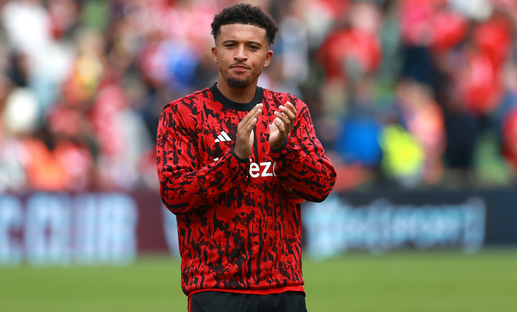 Jadon Sancho banni de l'entraînement de l'équipe première 4 Jadon Sancho banni de l'entraînement de l'équipe première - 3