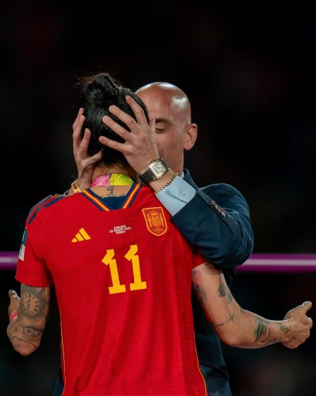 La Fédération espagnole de football présente ses excuses sans réserve au « football mondial » après le baiser de la Coupe du monde - 5