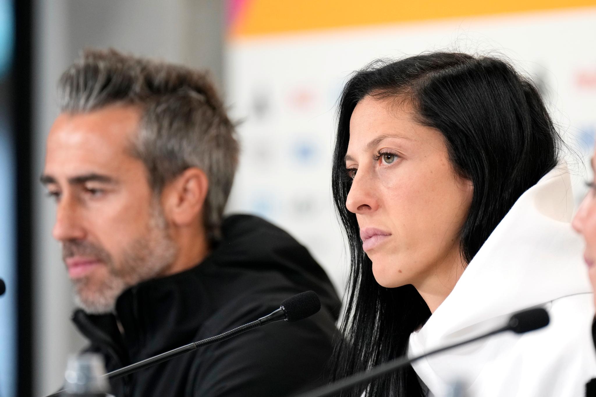 Jennifer Hermoso poursuit le président du football Luis Rubiales après le baiser de la Coupe du monde 4 Jennifer Hermoso poursuit le président du football Luis Rubiales après le baiser de la Coupe du monde - 3