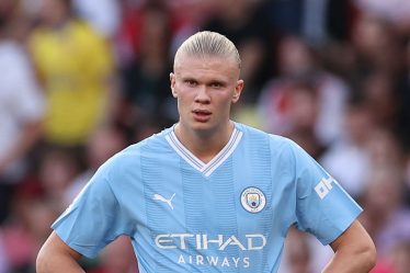 Rio Ferdinand affirme que l'attaquant de Newcastle United "a plus à jouer" que Erling Haaland de Man City. - 20
