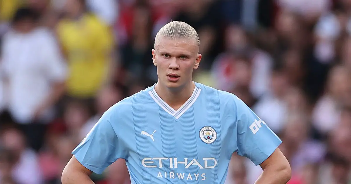 Rio Ferdinand affirme que l'attaquant de Newcastle United "a plus à jouer" que Erling Haaland de Man City. 4 Rio Ferdinand affirme que l'attaquant de Newcastle United "a plus à jouer" que Erling Haaland de Man City. - 3