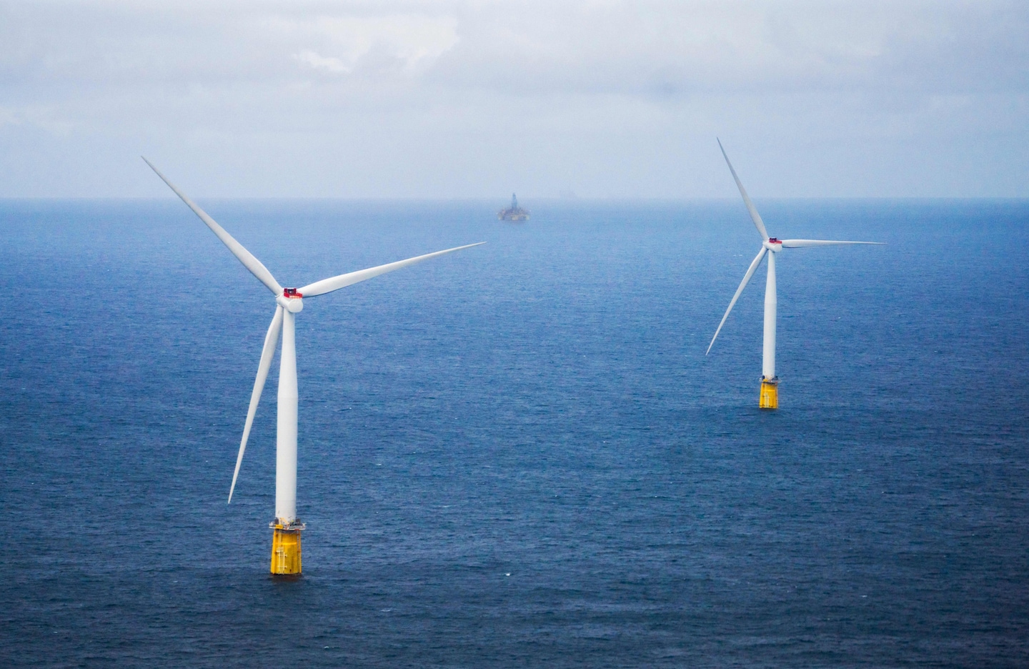 Des éoliennes monstres flottant au large des côtes pourraient constituer l'avenir de l'énergie éolienne - 3