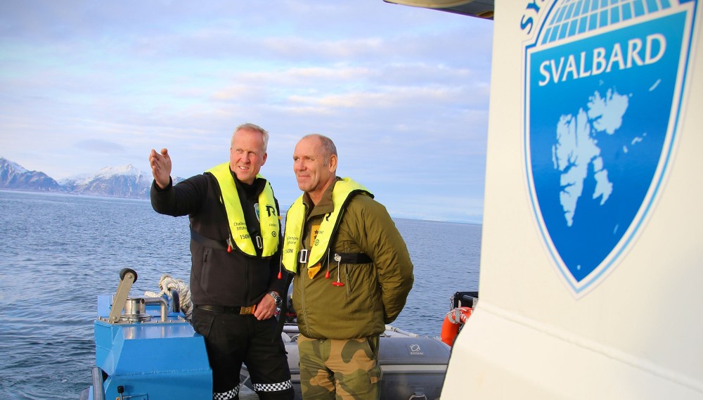 Il s'agit d'une partie très importante de la Norvège, déclare le général de corps d'armée à son arrivée au Svalbard. 8 Il s'agit d'une partie très importante de la Norvège, déclare le général de corps d'armée à son arrivée au Svalbard. - 7