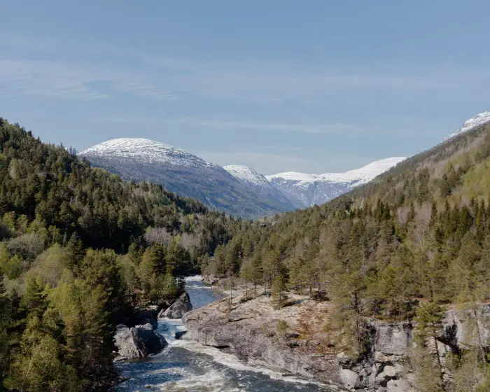 Chez les Flakks, dans les fjords de l'ouest de la Norvège 38 La vallée de Verma vue de Vetle Lykkja