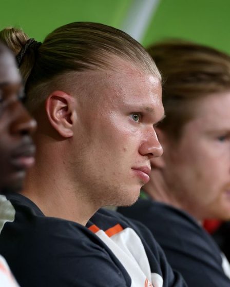 L'état des blessures de Jeremy Doku et Erling Haaland décrit alors que Pep Guardiola parle du dîner de l'équipe de Man City 11 L'état des blessures de Jeremy Doku et Erling Haaland décrit alors que Pep Guardiola parle du dîner de l'équipe de Man City - 10
