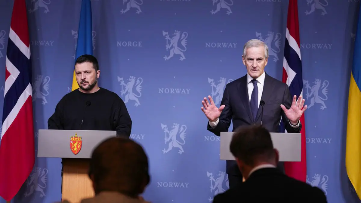 L'Ukraine "ne peut pas gagner sans aide", déclare Zelenskyy aux dirigeants des pays nordiques lors de sa visite à Oslo 6 L'Ukraine "ne peut pas gagner sans aide", déclare Zelenskyy aux dirigeants des pays nordiques lors de sa visite à Oslo - 5