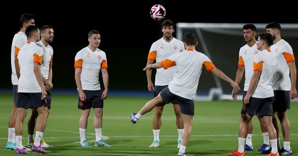 Jeremy Doku et Erling Haaland s'entraînent seuls pendant que Man City se prépare pour la finale de la Coupe du monde des clubs 4 Jeremy Doku et Erling Haaland s'entraînent seuls pendant que Man City se prépare pour la finale de la Coupe du monde des clubs - 3