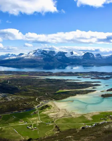 Extrait de "Carnet de notes nomades - Norvège". 5 Extrait de "Carnet de notes nomades - Norvège". - 4