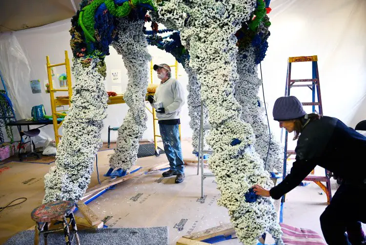 Dans une ancienne fabrique de raquettes à neige norvégienne, un pôle artistique prend forme 70 Dans une ancienne fabrique de raquettes à neige norvégienne, un pôle artistique prend forme - 69