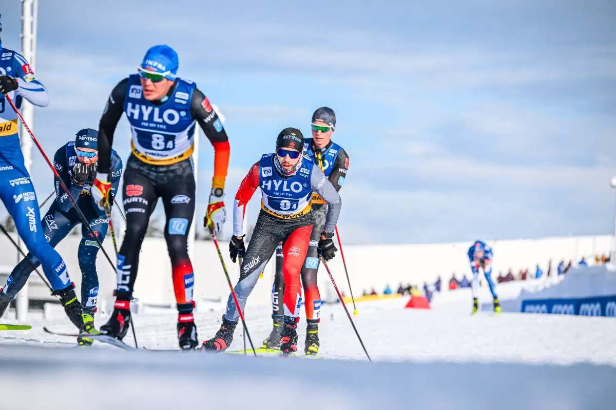 La Norvège domine un relais très disputé - FasterSkier.com 28 La Norvège domine un relais très disputé - FasterSkier.com - 27