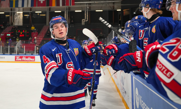 Les Etats-Unis battent la Norvège, 4-1, en ouverture du tournoi mondial junior 4 Les Etats-Unis battent la Norvège, 4-1, en ouverture du tournoi mondial junior - 3