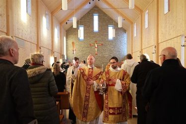 Les moines norvégiens consacrent une nouvelle église dans la région des anciennes ruines de Munkeby - Catholic World Report - 18