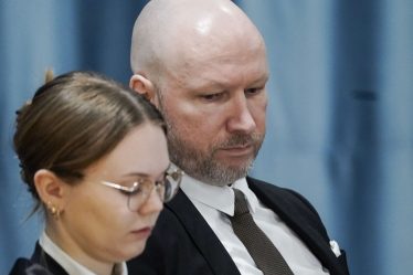 Le tueur de masse norvégien tente une seconde fois de poursuivre l'État pour violation présumée des droits de l'homme - 18