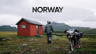 Weekend Watch / Explorez la Norvège à bord d'une 125 à deux temps - 18