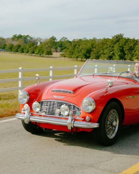 Au lieu de vendre leur classique de 1960, ils ont fait un road-trip à travers la Norvège. 25 Au lieu de vendre leur classique de 1960, ils ont fait un road-trip à travers la Norvège. - 24