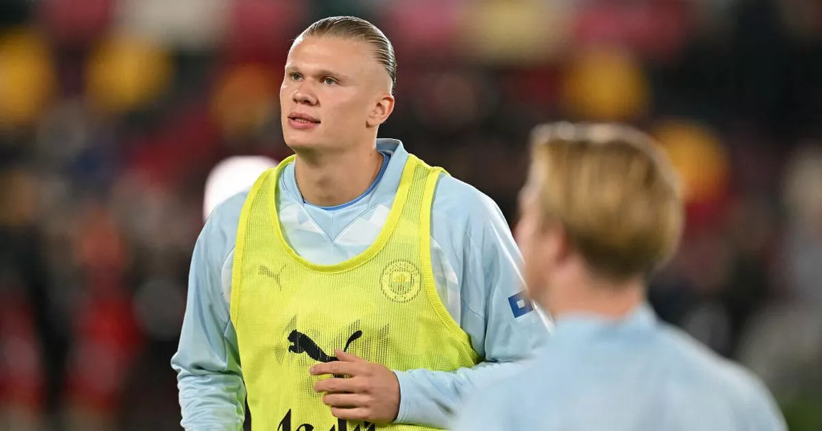 La star de Manchester City, Erling Haaland, désigne une règle « ennuyeuse » qu'il modifierait. 4 La star de Manchester City, Erling Haaland, désigne une règle « ennuyeuse » qu'il modifierait. - 3