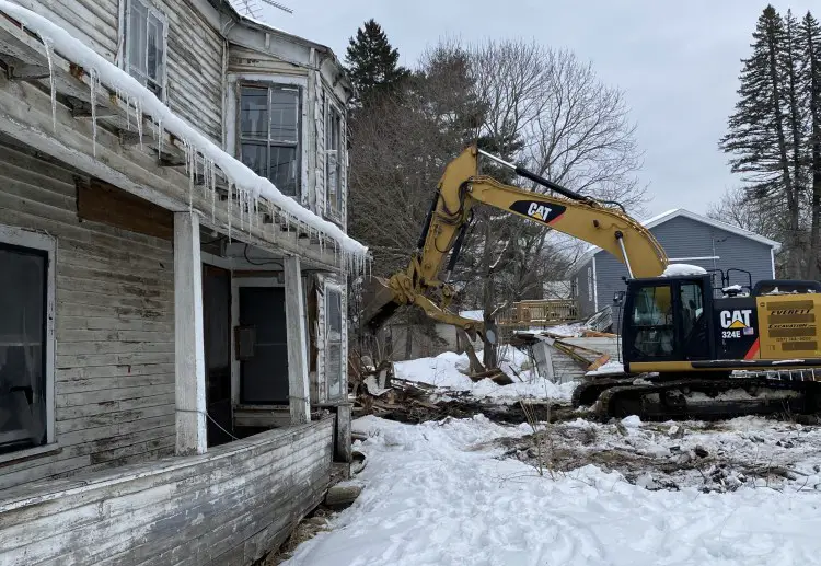Démolition d'une ferme du XIXe siècle pour faire place à une coopérative d'habitation norvégienne 42 Démolition d'une ferme du XIXe siècle pour faire place à une coopérative d'habitation norvégienne - 41