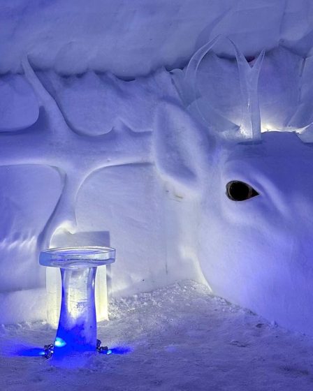 Découvrez l'intérieur de cet incroyable hôtel des neiges à Kirkenes, en Norvège. 2 Découvrez l'intérieur de cet incroyable hôtel des neiges à Kirkenes, en Norvège. - 1