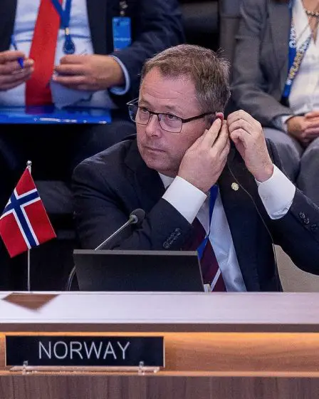 La Norvège doit se préparer à un conflit avec la Russie dans le cadre des candidatures de la Suède et de la Finlande à l'OTAN, avertit le ministre de la défense 2 La Norvège doit se préparer à un conflit avec la Russie dans le cadre des candidatures de la Suède et de la Finlande à l'OTAN, avertit le ministre de la défense - 1