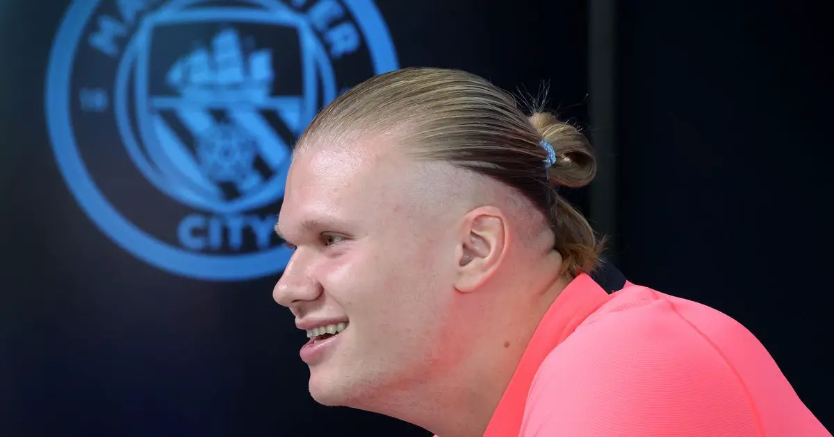 Aussi simple que ça : Erling Haaland révèle ce qui fait de lui une superstar chez Man City - Simon Bajkowski 4 Aussi simple que ça : Erling Haaland révèle ce qui fait de lui une superstar chez Man City - Simon Bajkowski - 3