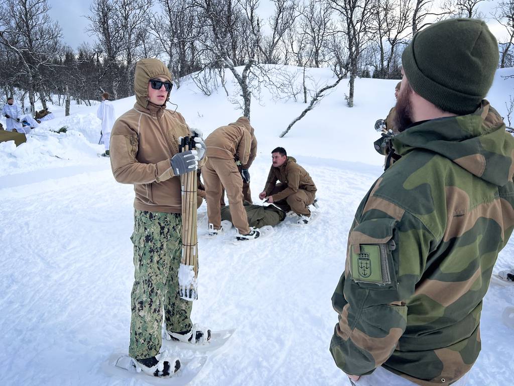 Les Seabees se préparent à affronter des conditions glaciales lors de leur prochain déploiement en Norvège 4 Les Seabees se préparent à affronter des conditions glaciales lors de leur prochain déploiement en Norvège - 3