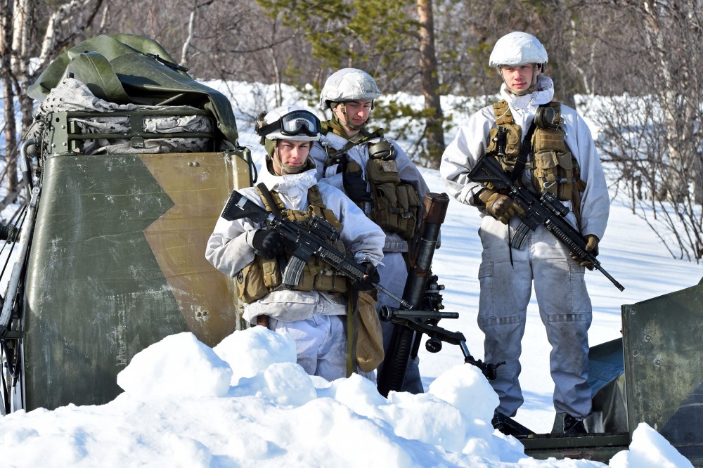 Exercice des forces suédoises dans le nord de la Norvège à l'occasion de l'adhésion officielle de ce pays à l'OTAN 14 Exercice des forces suédoises dans le nord de la Norvège à l'occasion de l'adhésion officielle de ce pays à l'OTAN - 13
