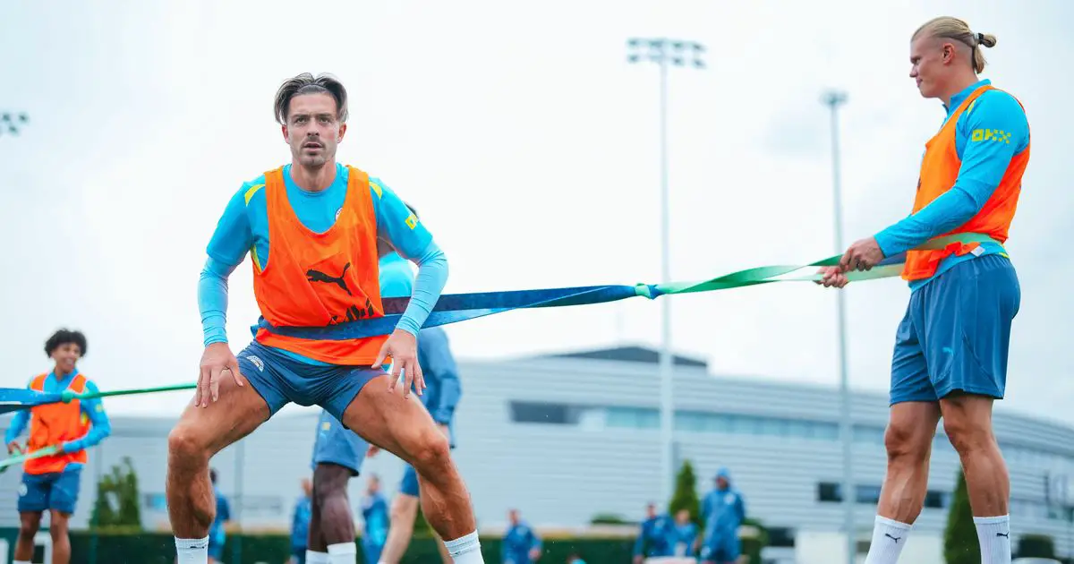 Quatre jeunes recrues dans l'équipe des 14 joueurs de Man City et autres observations lors du retour de pré-saison 4 Quatre jeunes recrues dans l'équipe des 14 joueurs de Man City et autres observations lors du retour de pré-saison - 3