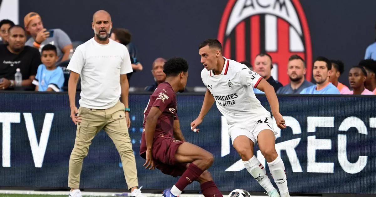 La réaction de Pep Guardiola met en lumière les frustrations de Man City tandis qu'une nouvelle superstar remplace Erling Haaland 4 La réaction de Pep Guardiola met en lumière les frustrations de Man City tandis qu'une nouvelle superstar remplace Erling Haaland - 3