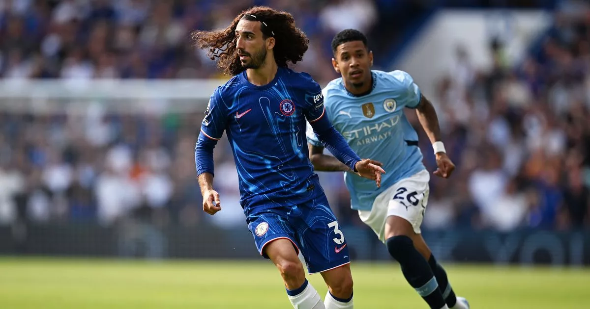 J'ai vu ce que le président de Manchester City a fait par rapport au propriétaire de Chelsea - ça ne pourrait pas être plus différent 4 J'ai vu ce que le président de Manchester City a fait par rapport au propriétaire de Chelsea - ça ne pourrait pas être plus différent - 3