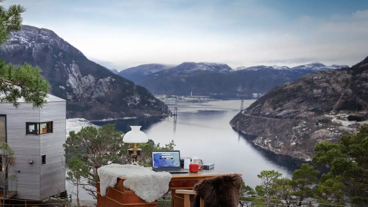 Travaillez depuis la Norvège dans un bureau hygge : Voici comment postuler pour votre voyage gratuit en tant que nomade numérique 14 Travaillez depuis la Norvège dans un bureau hygge : Voici comment postuler pour votre voyage gratuit en tant que nomade numérique - 13