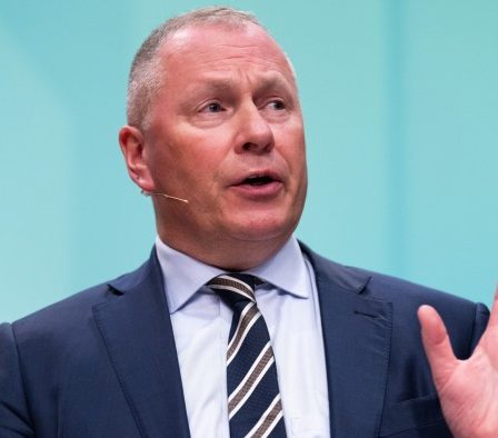 Le fonds pétrolier norvégien va allouer des milliards d'euros à des fonds spéculatifs d'actions à long terme 5 Le fonds pétrolier norvégien va allouer des milliards d'euros à des fonds spéculatifs d'actions à long terme - 4