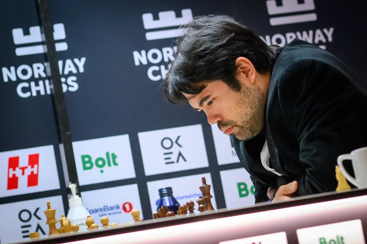 Échecs norvégiens : Carlsen bat Gukesh, Nakamura bat Caruana 25 Hikaru Nakamura