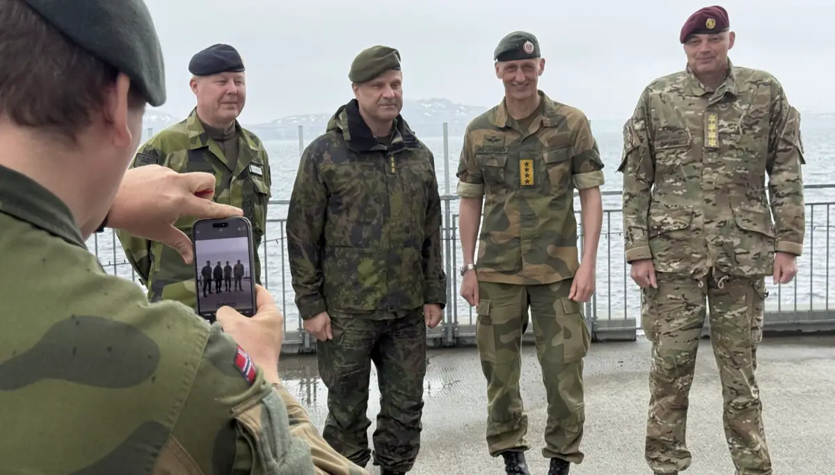 La Norvège assouplit les restrictions qu'elle s'impose à la formation de l'OTAN 8 La Norvège assouplit les restrictions qu'elle s'impose à la formation de l'OTAN - 7