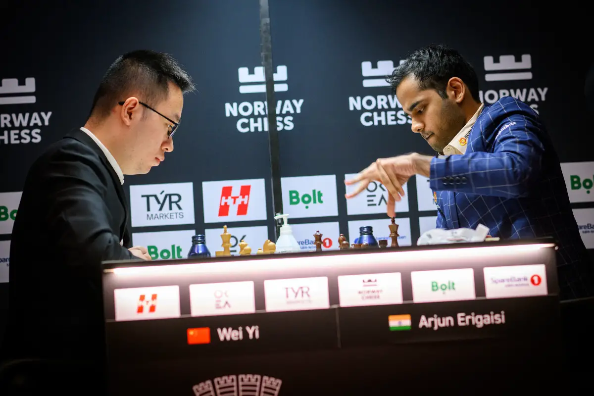Échecs norvégiens : Carlsen bat Gukesh, Nakamura bat Caruana 19 Wei Yi, Arjun Erigaisi