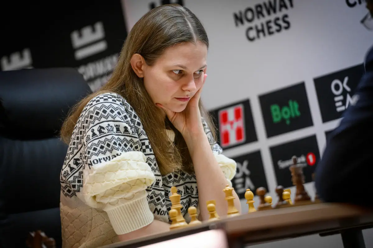 Anna Muzychuk termine invaincue aux échecs classiques et remporte le tournoi Norway Chess Women 22 Anna Muzychuk termine invaincue aux échecs classiques et remporte le tournoi Norway Chess Women - 21