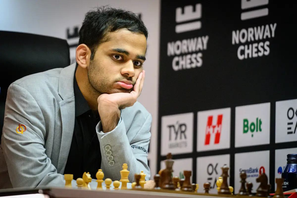 Échecs norvégiens : Arjun inflige une deuxième défaite à Gukesh, Naka bat Carlsen en Armageddon 25 Arjun Erigaisi