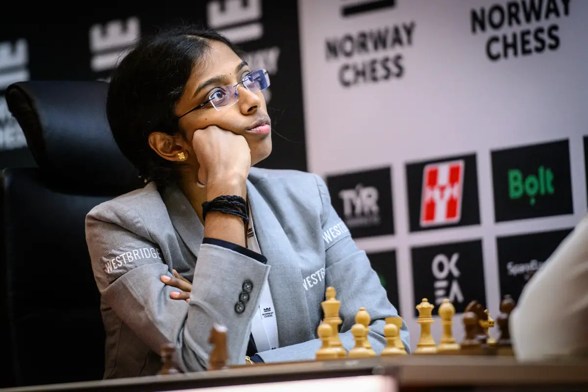 Norvège échecs femmes : Humpy bat Khadem pour reprendre la tête du classement 34 Vaishali Rameshbabu
