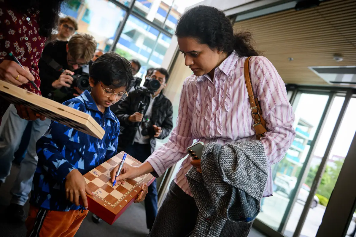 Anna Muzychuk termine invaincue aux échecs classiques et remporte le tournoi Norway Chess Women 24 Humpy Koneru