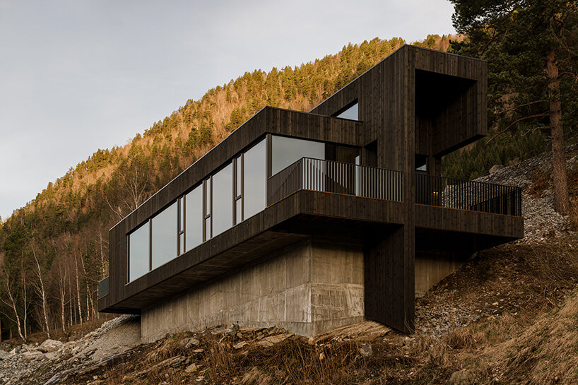 une maison de vacances dans le valldal par le bureau inainn s'adapte au relief dramatique de la norvege 13 bureau maison de vacances inainn