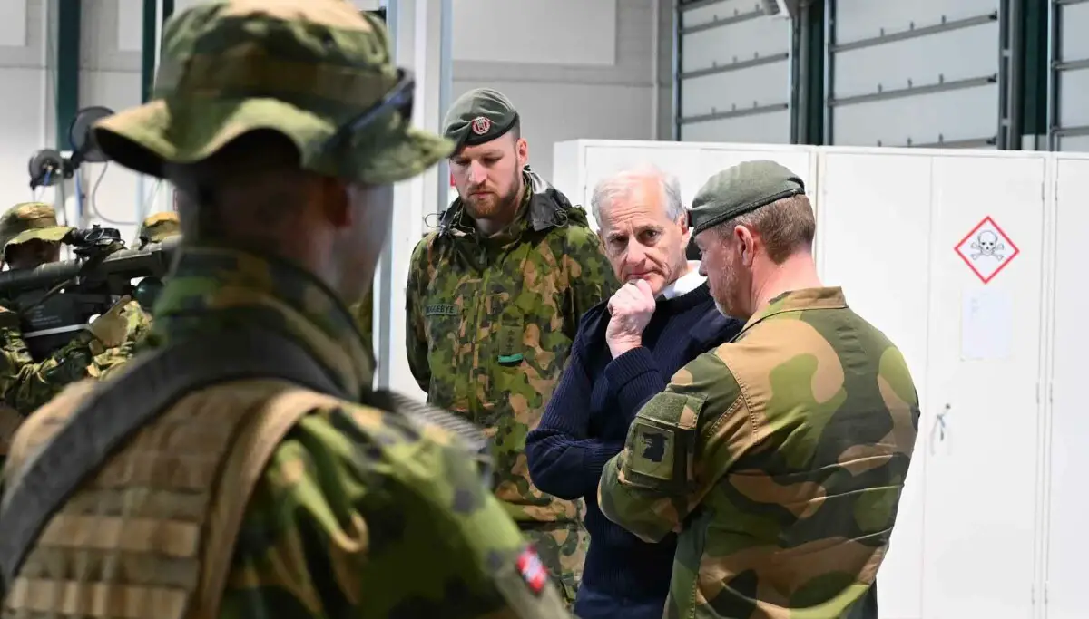 La Norvège confirme qu'elle consacrera 5 % de son PIB à la défense - 27