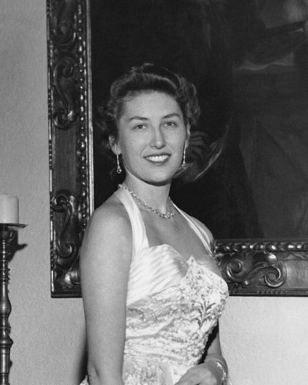 Alors que la princesse Astrid de Norvège honore de sa présence le banquet d'État français, la souveraine de 93 ans est déterminée à "être encore utile". 42 Alors que la princesse Astrid de Norvège honore de sa présence le banquet d'État français, la souveraine de 93 ans est déterminée à "être encore utile". - 41